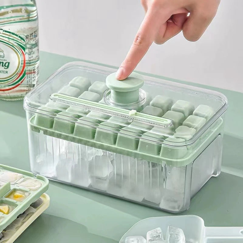 15/28/30 Grids Ice Cube Tray with Lid Creative Summer Ice Making Box Press Type Ice Storage Box Quick-freeze Kitchen Gadget