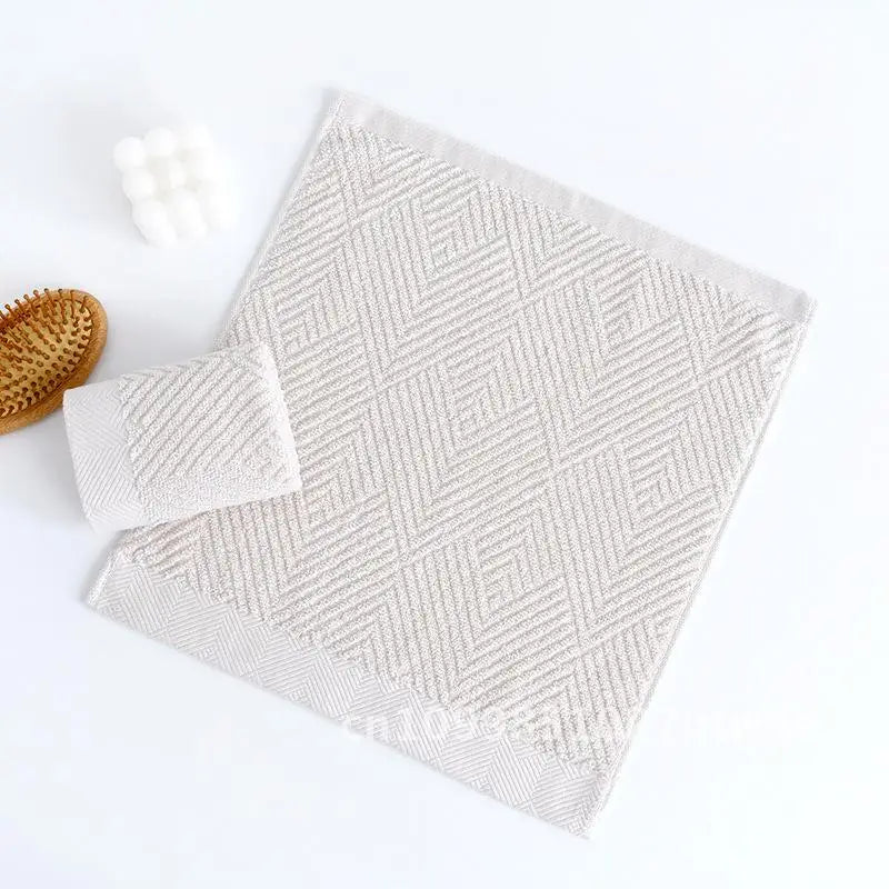 Soft Absorbent Combed Cotton Square Towel 100% Cotton Hand Towel for Baby Face Washing Thickened Household Square Scarf
