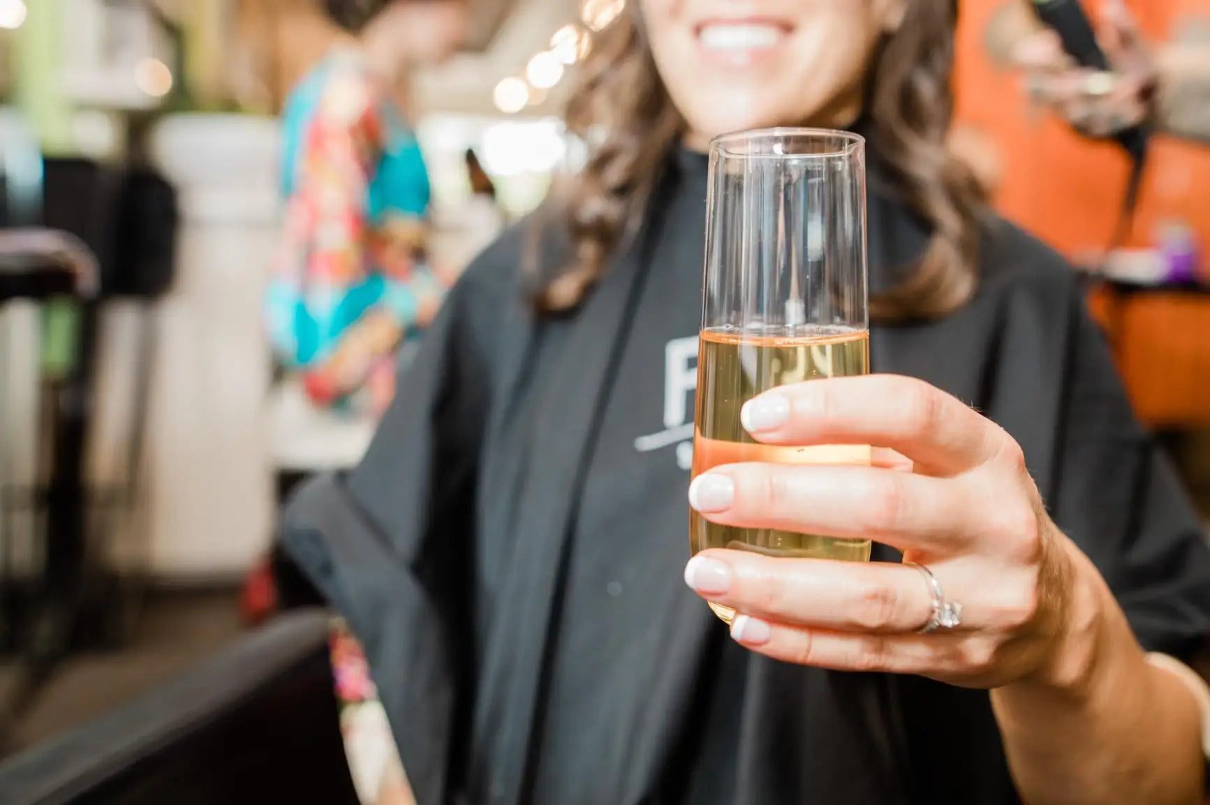 12-48Pcs Plastic Champagne Flutes 9Oz Stemless Plastic Champagne Glasses Shatterproof Disposable for Mimosa Bar Wedding Toasting