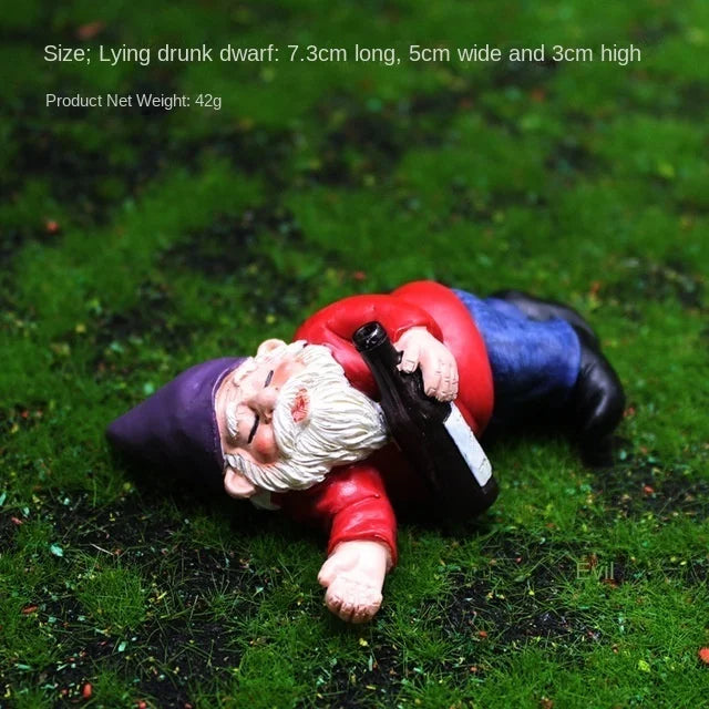 White Bearded Old Man Dwarf Sculpture Creative Urinating Gnome Statue Resin Crafts Garden Courtyard Home Decoration Accessories