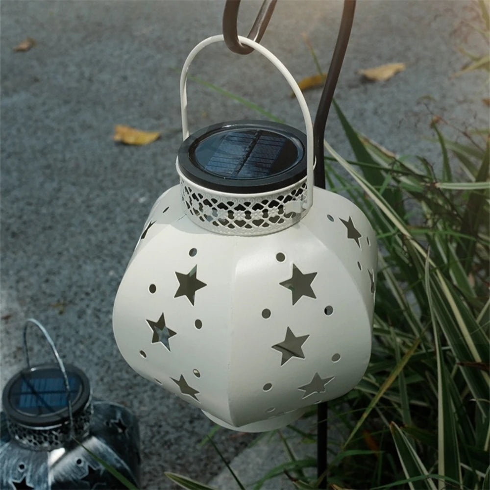 Garden Star Projector Lamp Hanging Solar Lights Outdoor Hanging Solar Lanterns Retro Solar Lamp with Handle Outside Decorations
