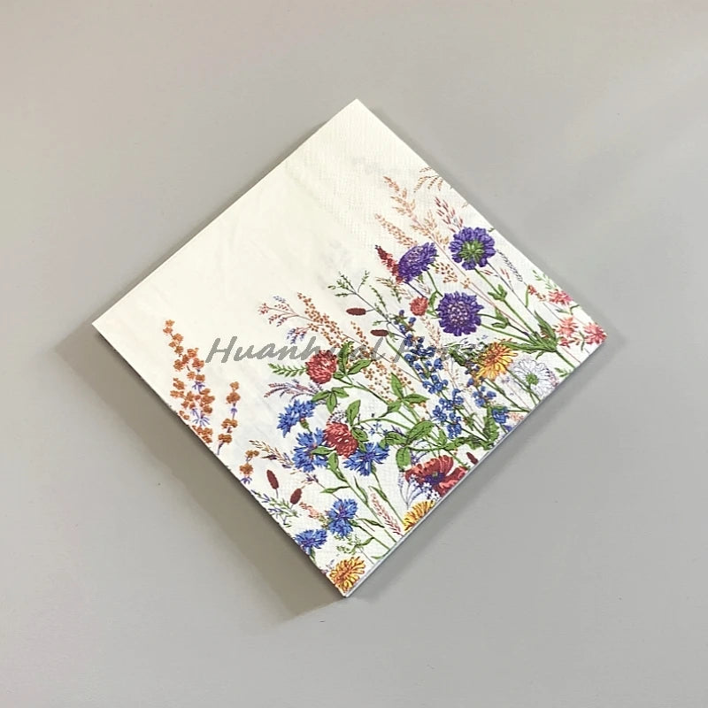 20Pcs/Bag Vintage Field Flowers Decoupage Paper Napkins Floral Paper Serviettes for Xmas Birthday Party Tableware Decor Hot