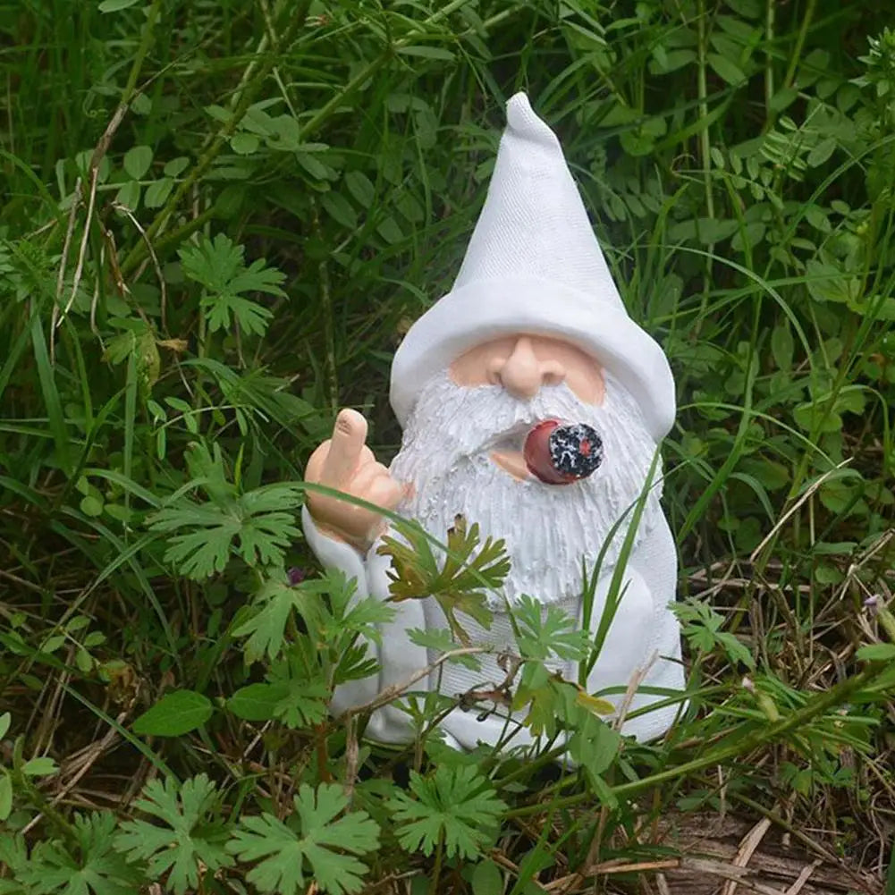 Smoking White White Beard Old Man Smoking Scissors Hand Resin Decoration Ornaments With Middle Finger Garden Gnomes Statues